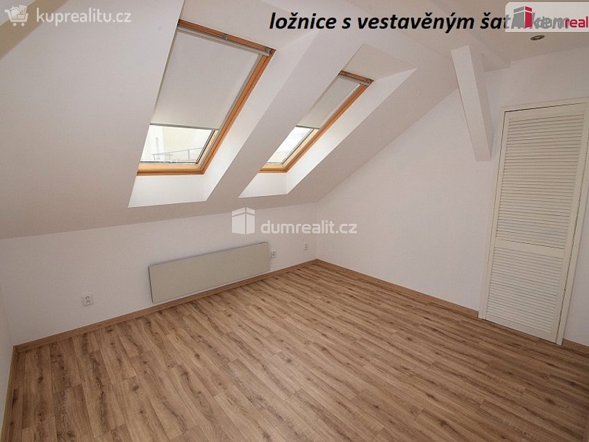 Pronájem bytu 2+1 72 m^2 Klimentská, Praha 1 