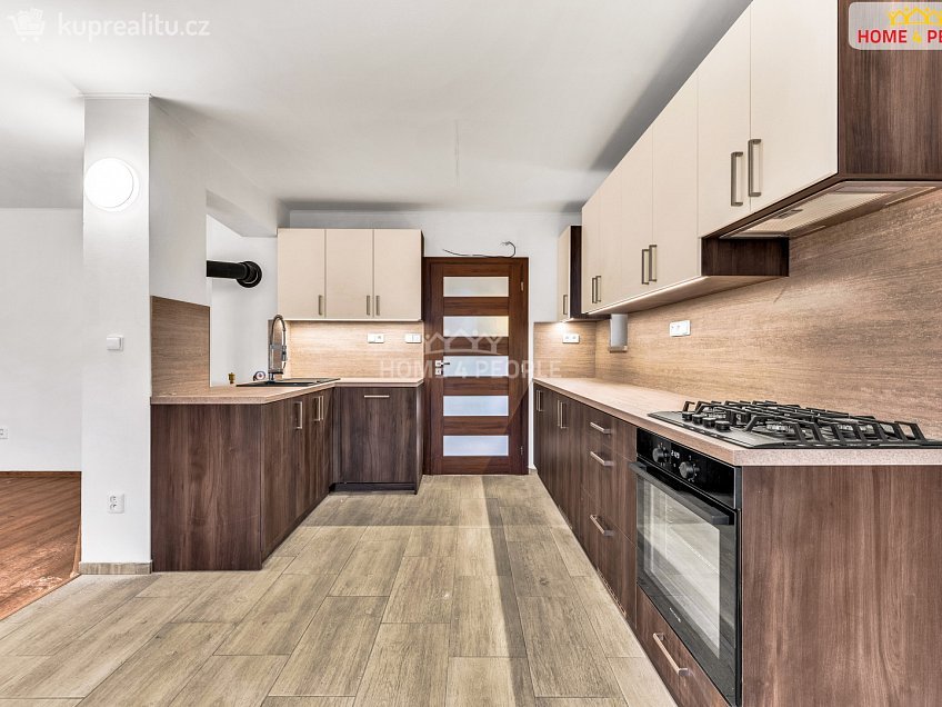 Pronájem bytu 2+kk 76 m^2 Chrášťany, Chrášťany 