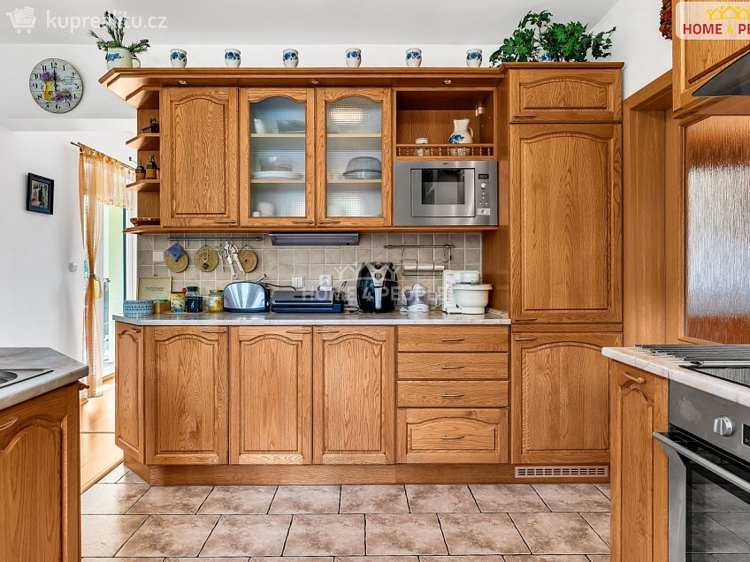 Prodej  rodinného domu 270 m^2 Na Vyhlídce, Hradec nad Moravicí 