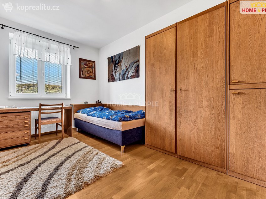 Prodej  rodinného domu 270 m^2 Na Vyhlídce, Hradec nad Moravicí 