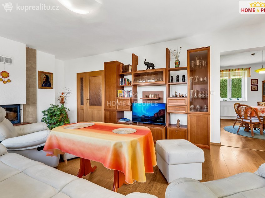 Prodej  rodinného domu 270 m^2 Na Vyhlídce, Hradec nad Moravicí 