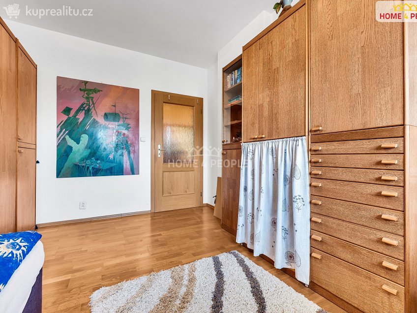 Prodej  rodinného domu 270 m^2 Na Vyhlídce, Hradec nad Moravicí 