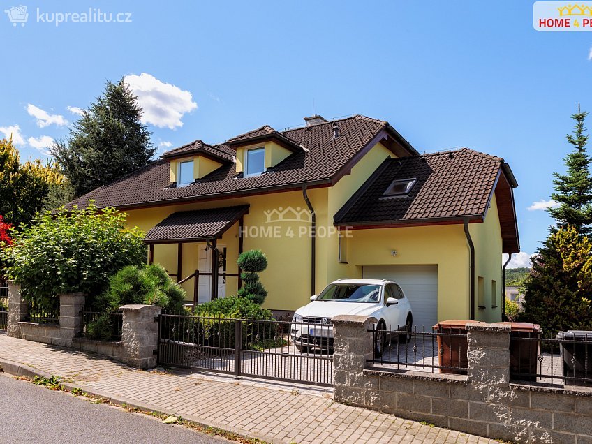 Prodej  rodinného domu 270 m^2 Na Vyhlídce, Hradec nad Moravicí 