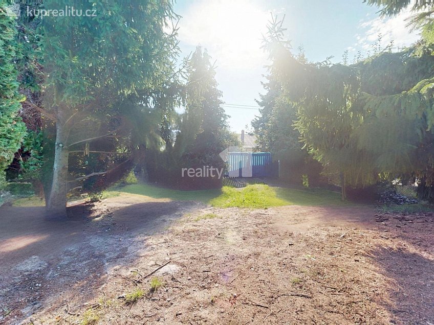 Prodej  stavebního pozemku 570 m^2 Široká, Zdiby 