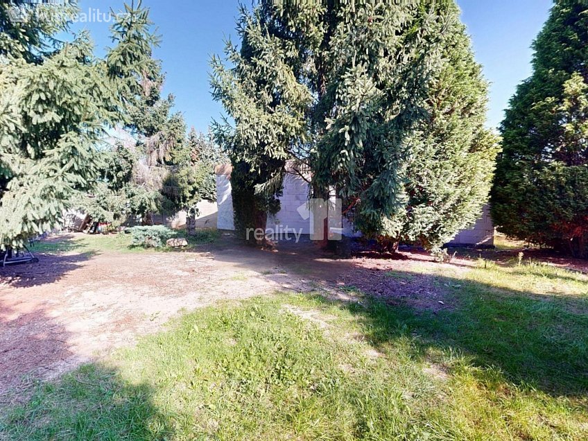 Prodej  stavebního pozemku 570 m^2 Široká, Zdiby 