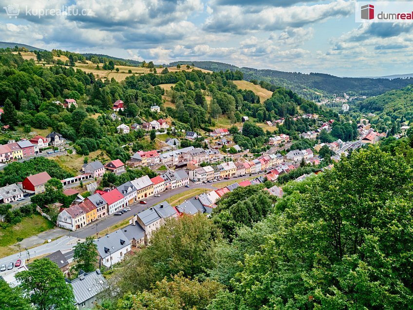 Prodej bytu 3+kk 66 m^2 Husova, Jáchymov 