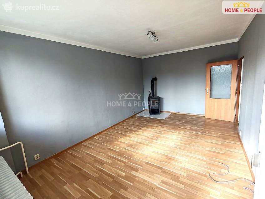 Prodej bytu 3+1 86 m^2 K Cihelně, Přeštice 