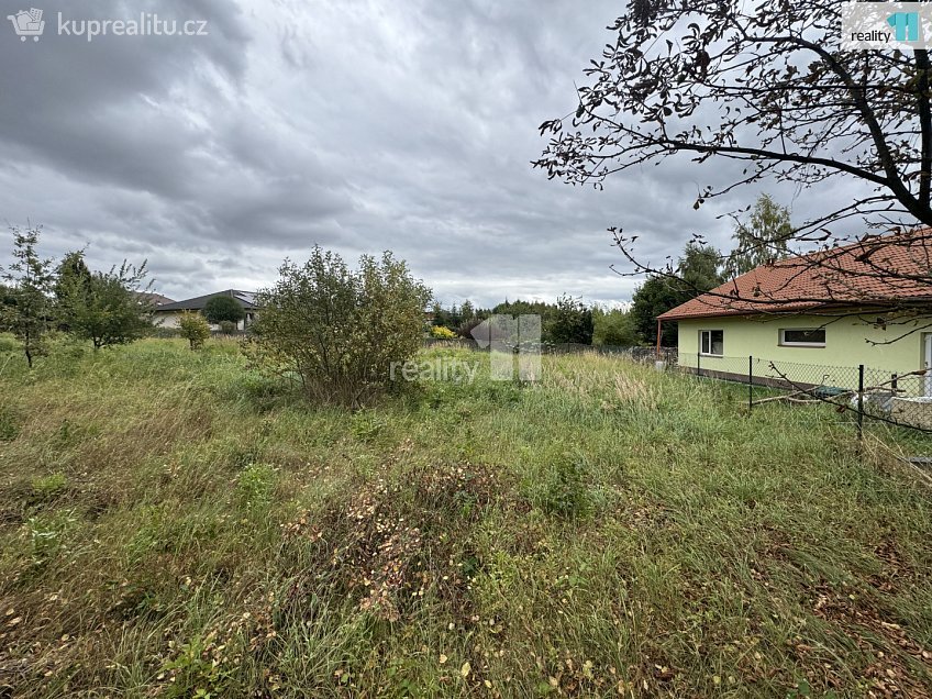 Prodej  stavebního pozemku 1864 m^2 Jihlava, Jihlava 