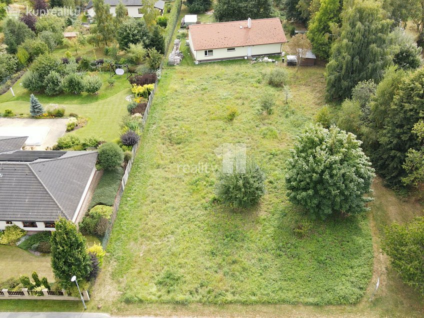 Prodej  stavebního pozemku 1864 m^2 Jihlava, Jihlava 