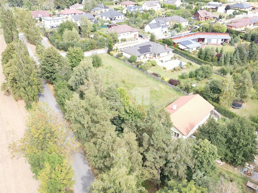 Prodej  stavebního pozemku 1864 m^2 Jihlava, Jihlava 