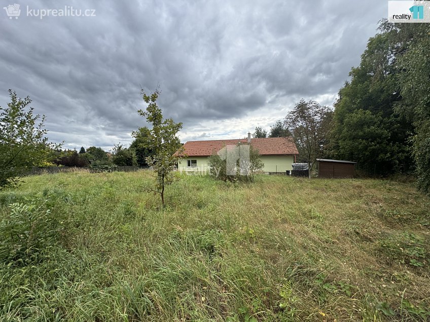 Prodej  stavebního pozemku 1864 m^2 Jihlava, Jihlava 