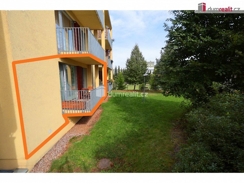 Pronájem bytu 2+kk 71 m^2 Rýnská, Praha-Čakovice 