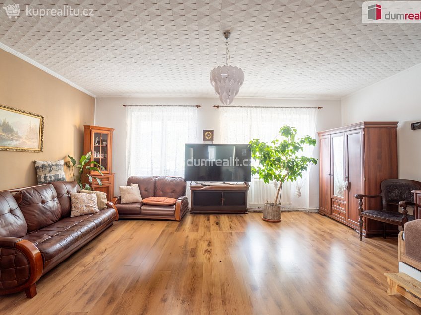 Prodej  vily 303 m^2 V Průčelí, Ústí nad Labem 