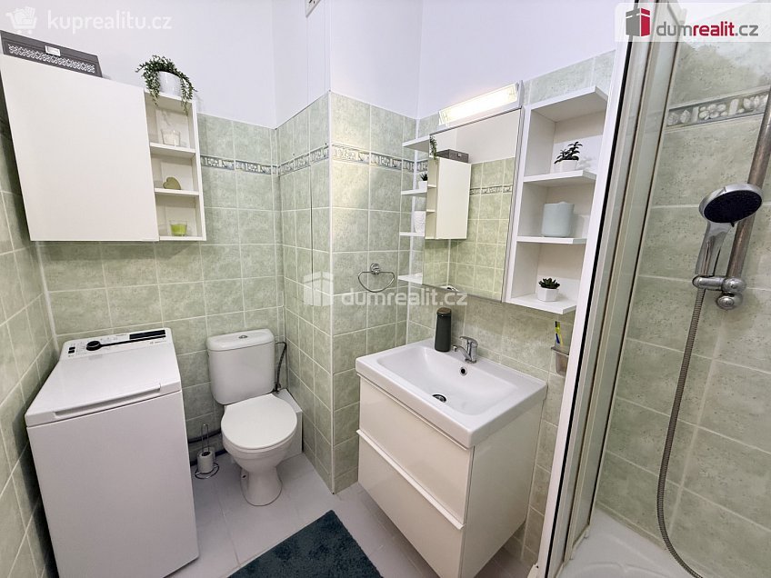 Prodej bytu 2+kk 52 m^2 Školská čtvrť, Frenštát pod Radhoštěm 