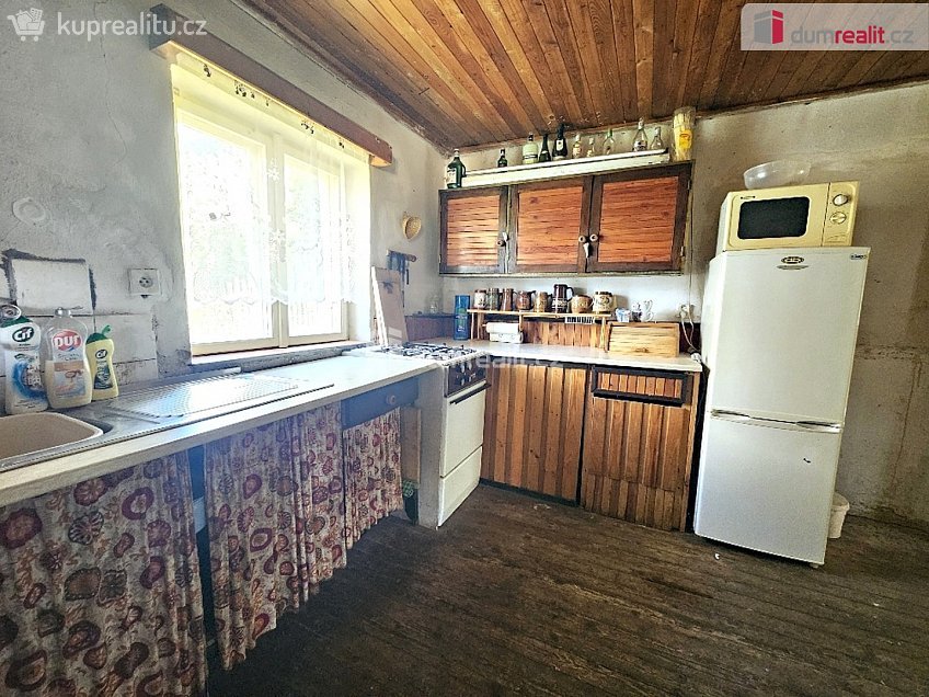 Prodej  chalupy 75 m^2 Žlutice, Žlutice 