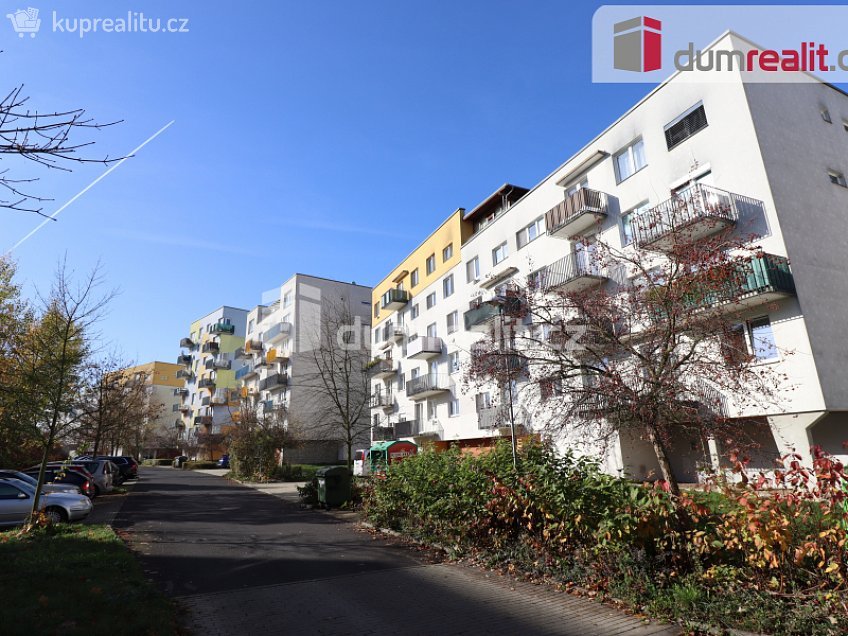 Pronájem bytu 1+kk 38 m^2 Nejdlova, Karlovy Vary 