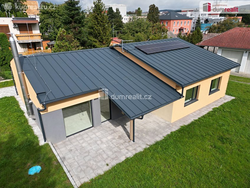Prodej  rodinného domu 250 m^2 Tečovice, Tečovice 