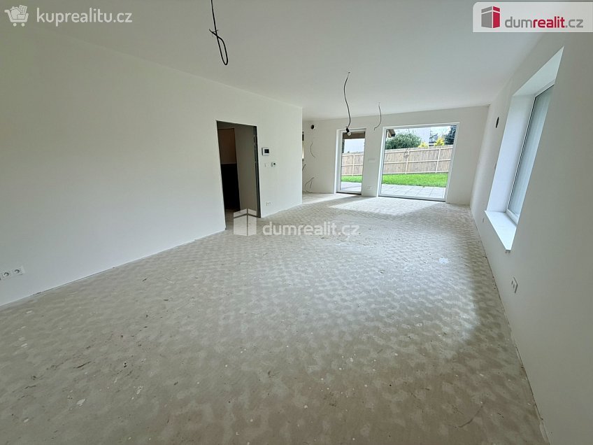 Prodej  rodinného domu 250 m^2 Tečovice, Tečovice 
