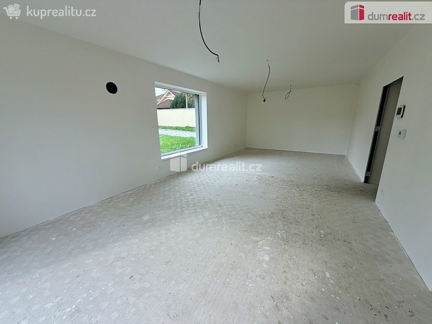Prodej  rodinného domu 250 m^2 Tečovice, Tečovice 