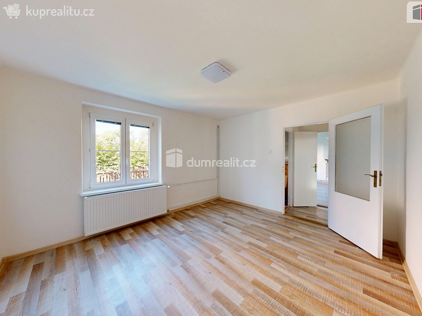 Pronájem bytu 2+kk 33 m^2 Polní, Opava 