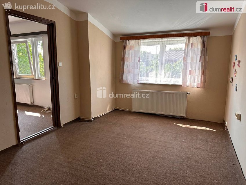 Prodej  rodinného domu 117 m^2 Arbesova, Pardubice 