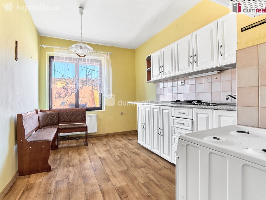 Prodej  rodinného domu 192 m^2 Vojkovice, Vojkovice 