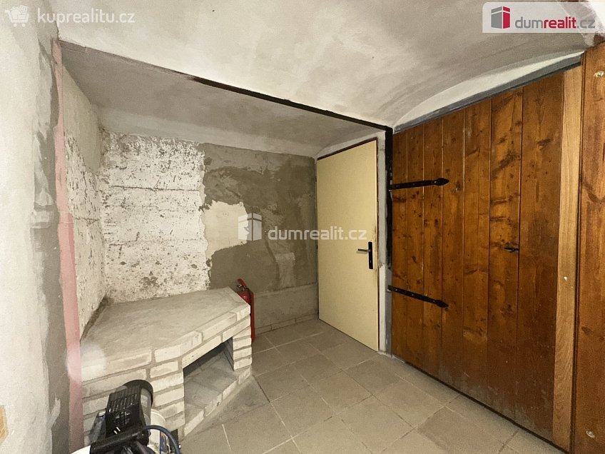 Prodej bytu 4+kk 102 m^2 Nerudova, Podivín 