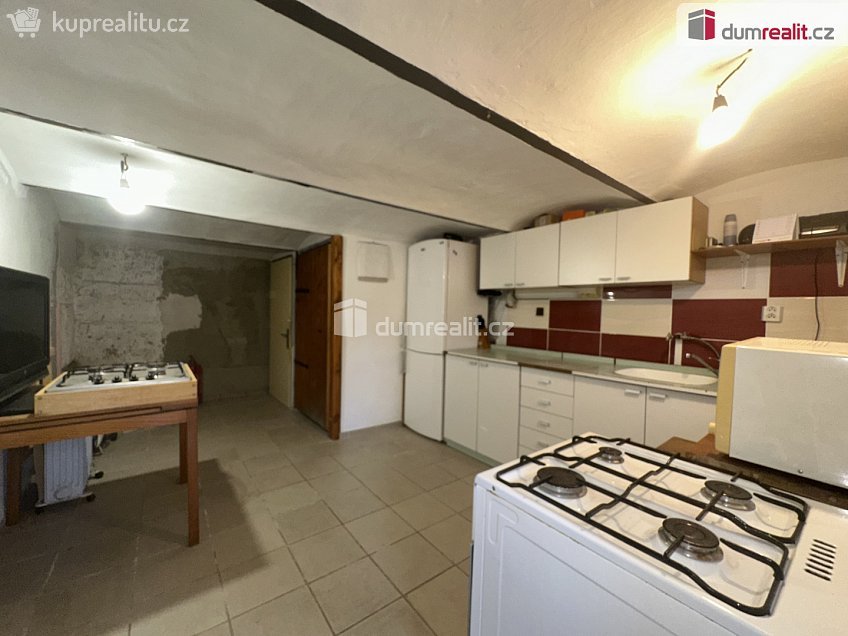 Prodej bytu 4+kk 102 m^2 Nerudova, Podivín 