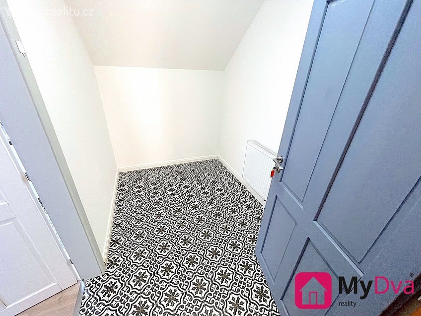 Pronájem bytu 2+1 50 m^2 Lužická, Znojmo 