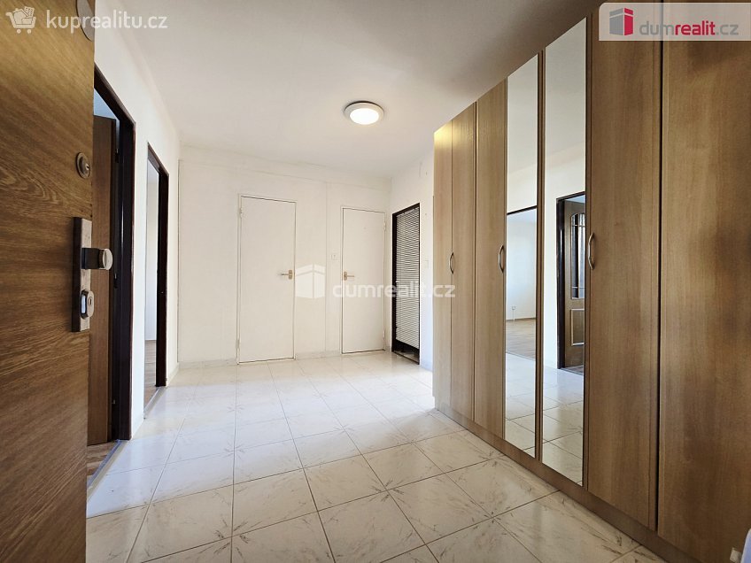 Prodej bytu 3+1 70 m^2 Na vinici, Brandýs nad Labem-Stará Boleslav 