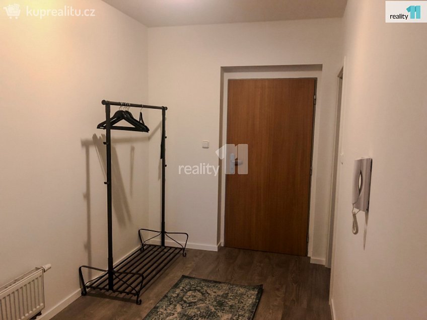 Pronájem bytu 2+kk 56 m^2 Vltavínová, Plzeň 