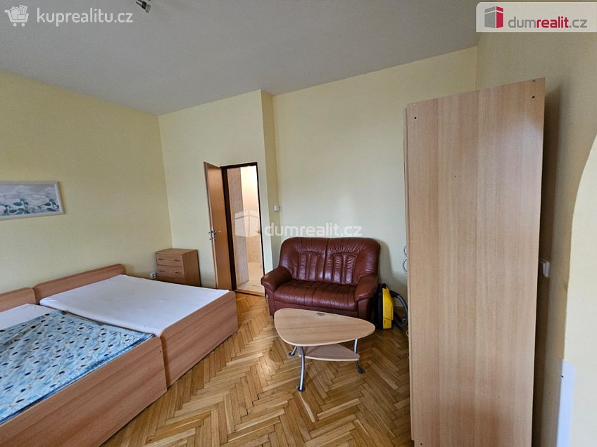 Pronájem bytu 2+kk 40 m^2 Úzká, Mariánské Lázně 