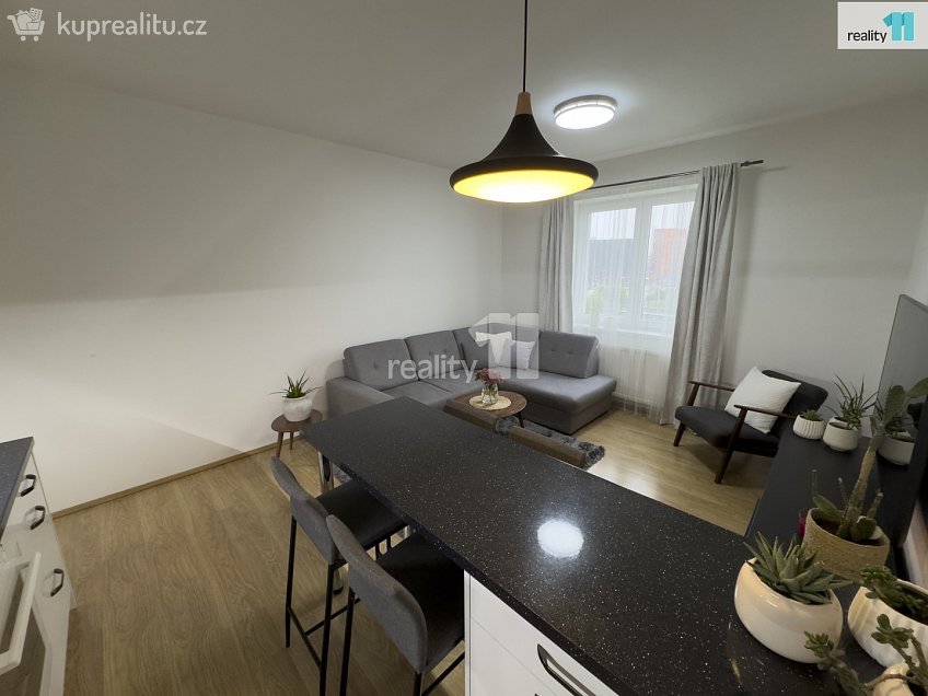Prodej bytu 2+kk 49 m^2 V závětří, Praha 7 
