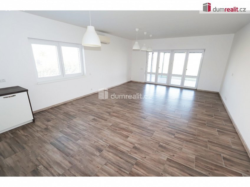 Pronájem  rodinného domu 152 m^2 Fazolová, Sibřina 