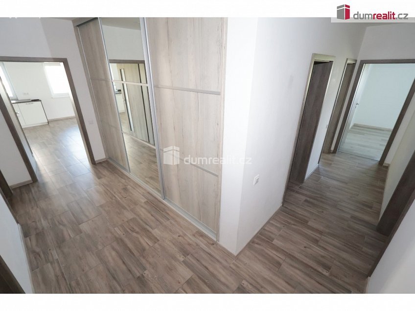 Pronájem  rodinného domu 152 m^2 Fazolová, Sibřina 