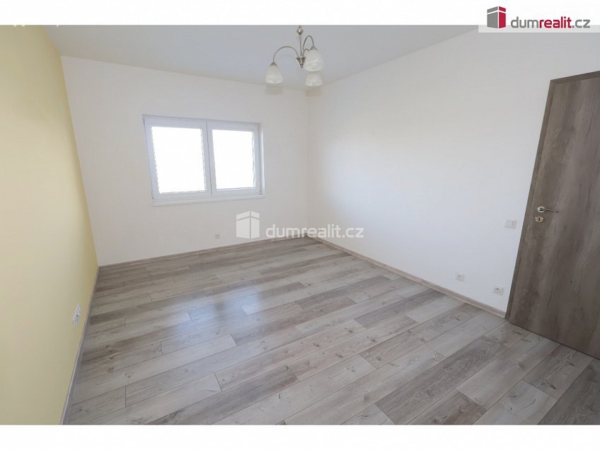 Pronájem  rodinného domu 152 m^2 Fazolová, Sibřina 