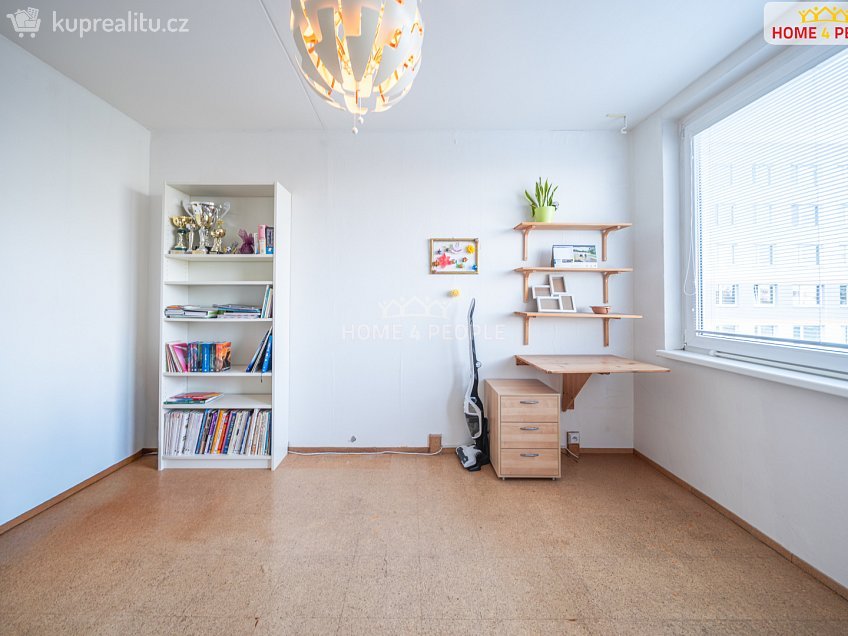 Prodej bytu 3+1 75 m^2 Kurzova, Praha 13 