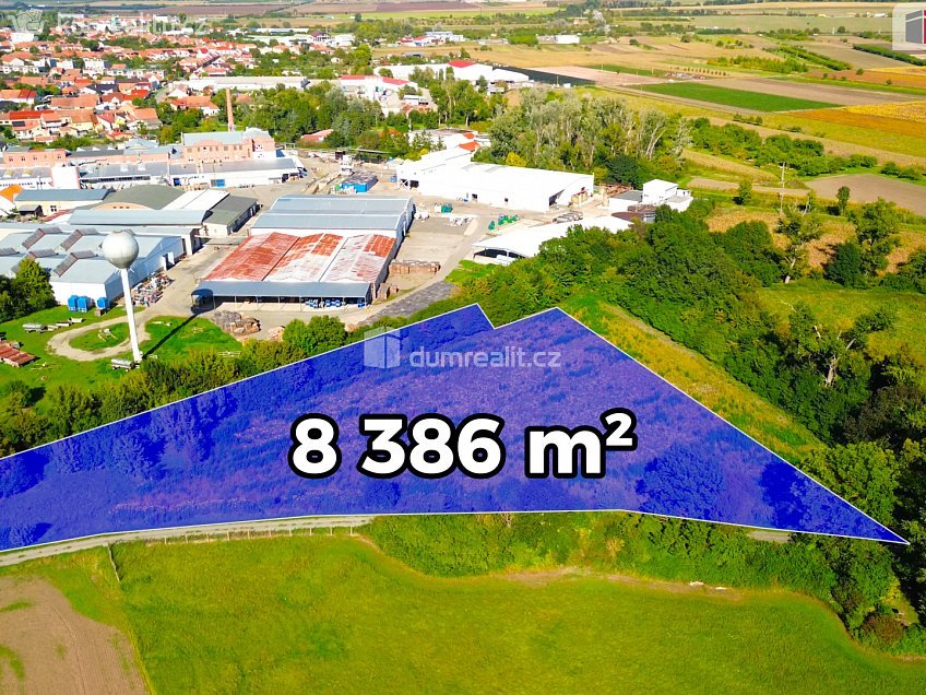 Prodej  stavebního pozemku 13494 m^2 Rybáře, Podivín 