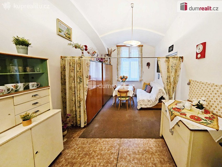 Pronájem bytu 1+1 59 m^2 Komenského, Terezín 