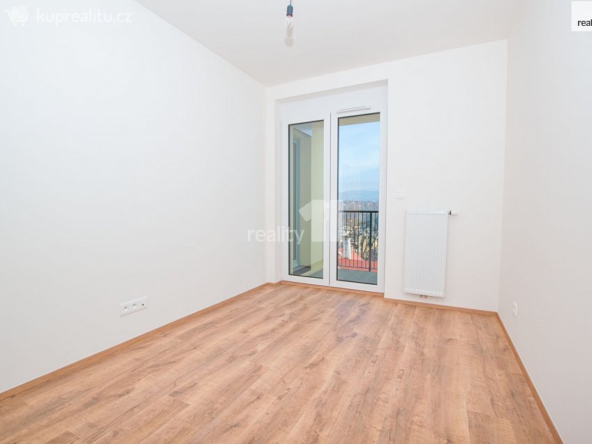 Prodej bytu 2+kk 60 m^2 Švermova, Liberec 