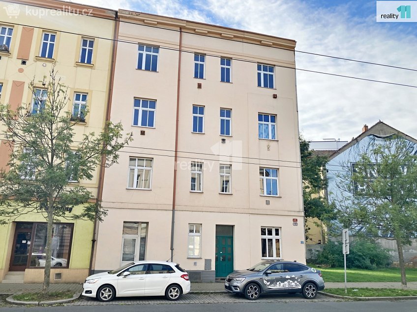 Pronájem bytu 1+kk 28 m^2 Koterovská, Plzeň 