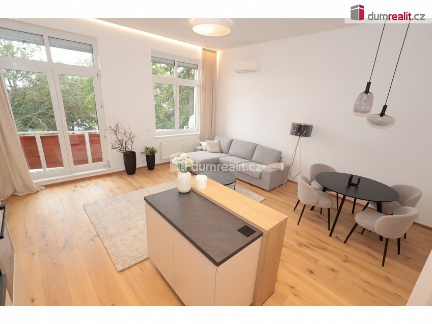 Prodej bytu 3+kk 114 m^2 Na pokraji, Praha 9 