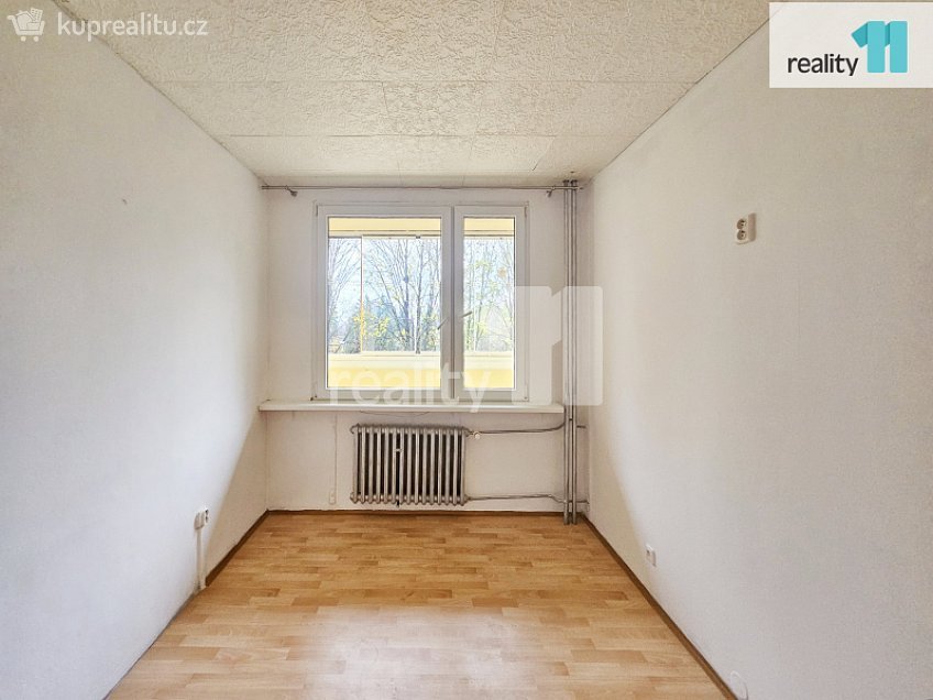Pronájem bytu 2+kk 38 m^2 Moravcova, Kolín 