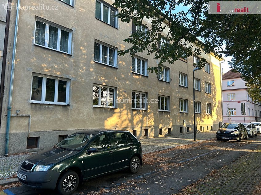 Prodej bytu 3+1 65 m^2 Dr. Beneše, Poděbrady 