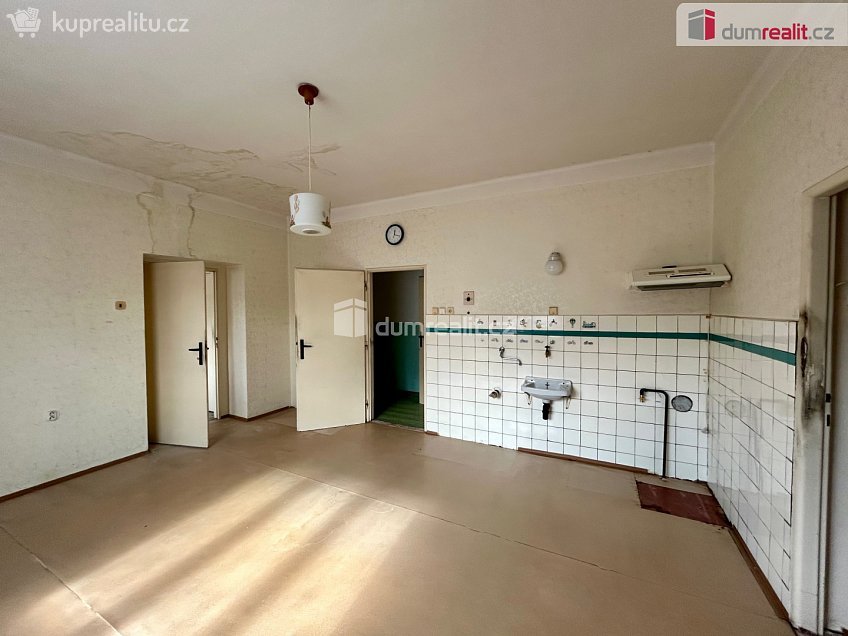 Prodej  rodinného domu 70 m^2 Polepská, Kolín 
