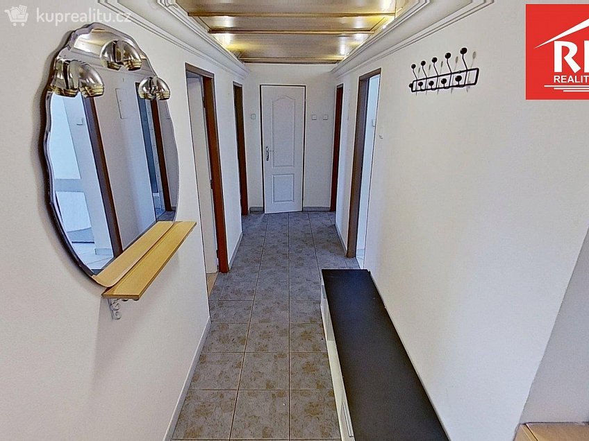 Prodej bytu 3+1 89 m^2 Chebská, Mariánské Lázně 