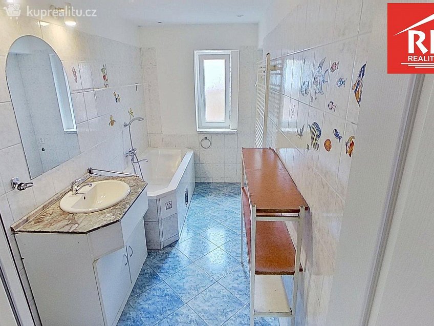 Prodej bytu 3+1 89 m^2 Chebská, Mariánské Lázně 