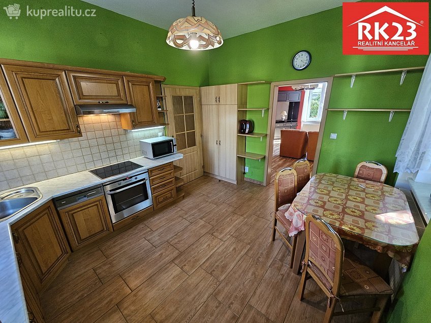 Prodej bytu 2+1 78 m^2 Nádražní náměstí 284, Mariánské Lázně 