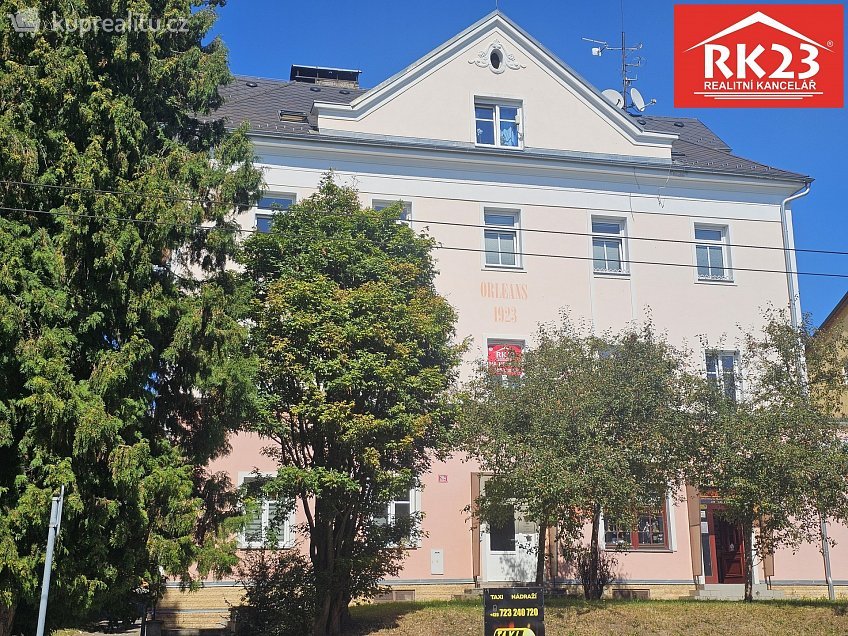 Prodej bytu 2+1 78 m^2 Nádražní náměstí 284, Mariánské Lázně 