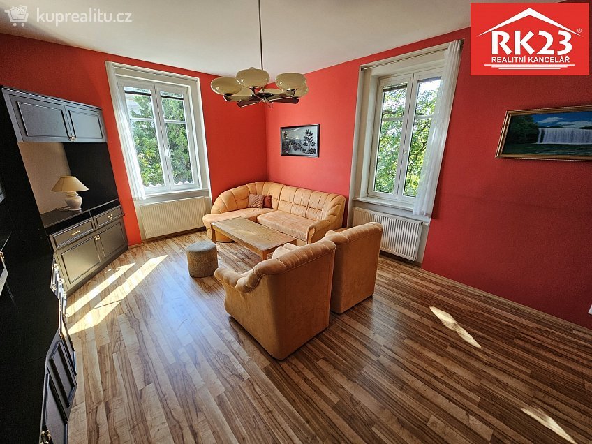 Prodej bytu 2+1 78 m^2 Nádražní náměstí 284, Mariánské Lázně 